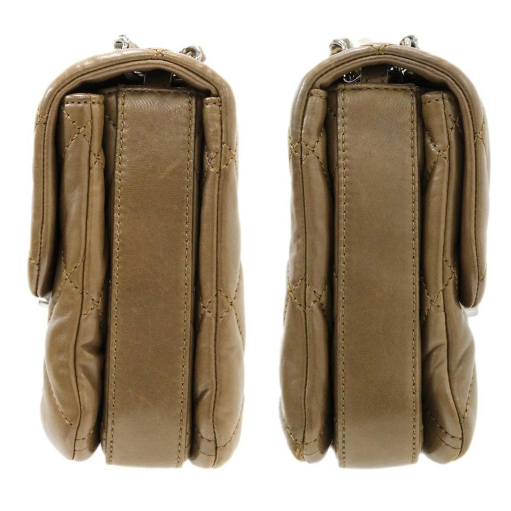 dark chain 15357745 Pre-Owned bag shoulder (Good) brown matelasse