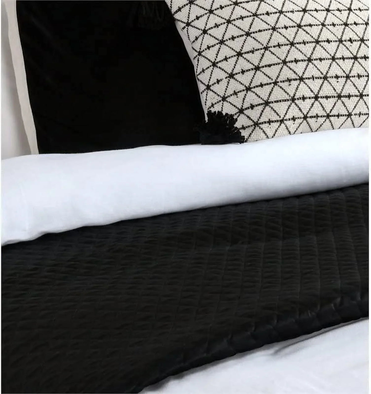 by Sham Home Black Sateen Kosas Winthrop 100% Euro